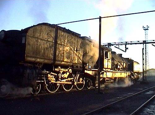 15A awaiting departure
