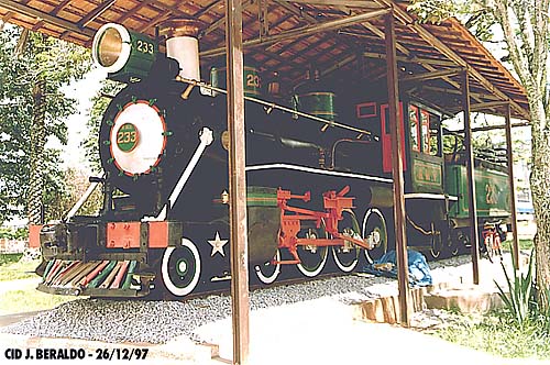 233