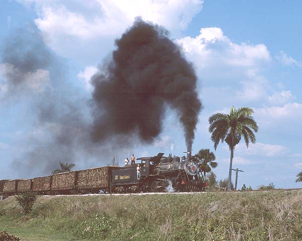 Caracas #1621 on north side of Lajas - 04 March
